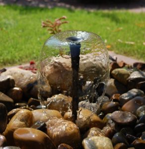 Teichpumpe mit Wasserspiel